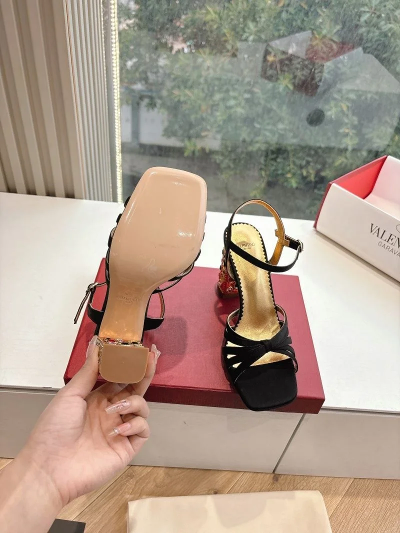 Valentino Sandals ComfortFit 36374