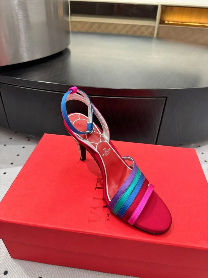 Functional Valentino Sandals 36358
