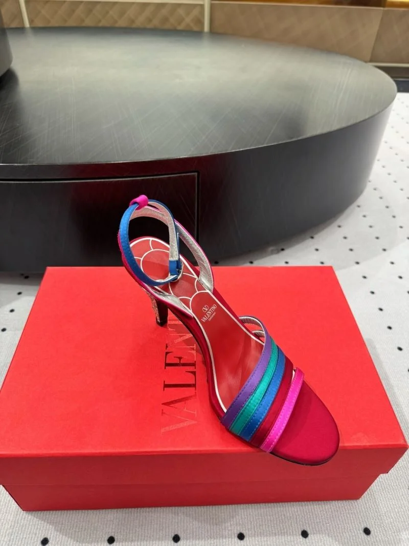 Functional Valentino Sandals 36358