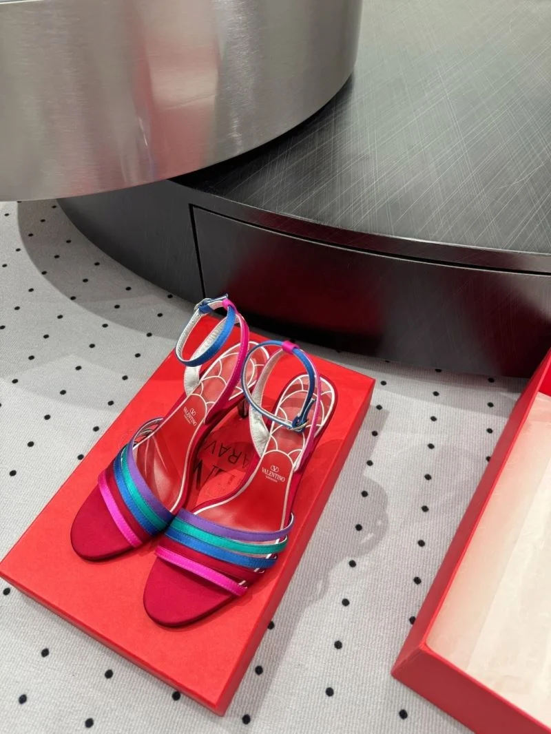 Functional Valentino Sandals 36358