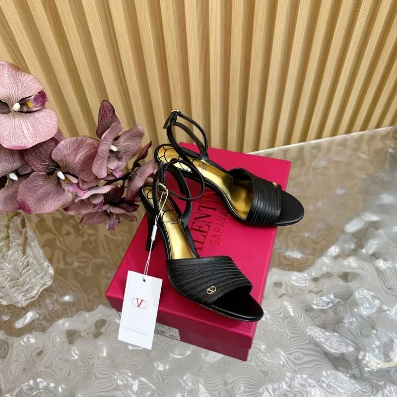 Packable Valentino Sandals 36357