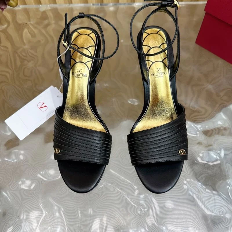 Packable Valentino Sandals 36357