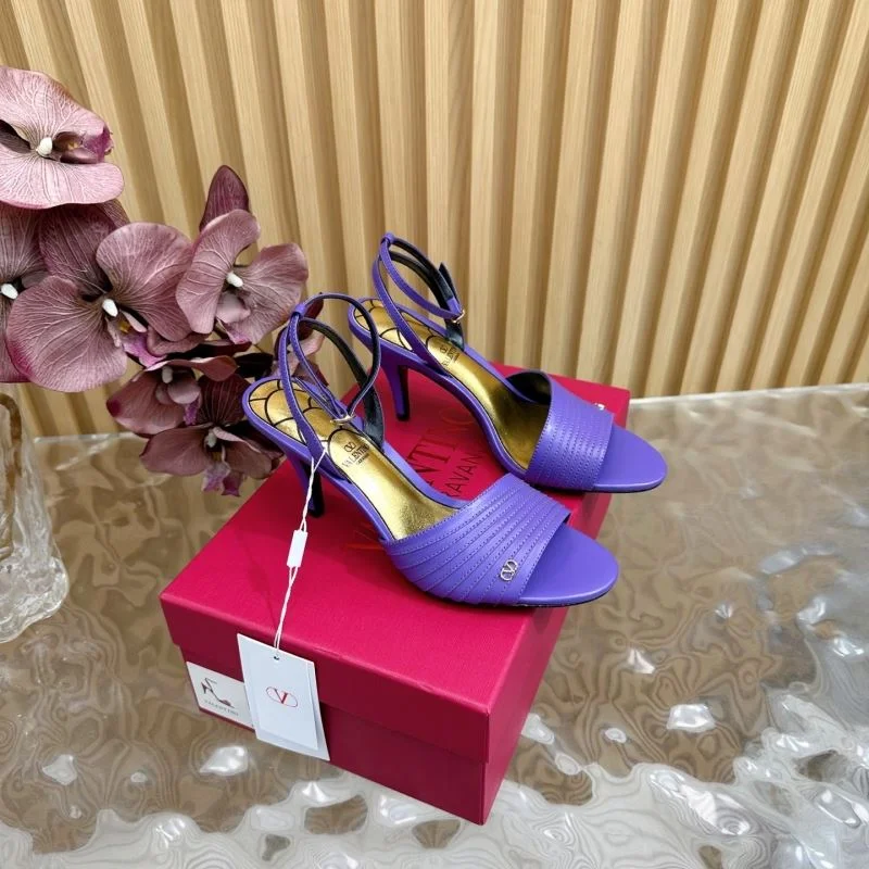 Valentino Sandals Chic 36383