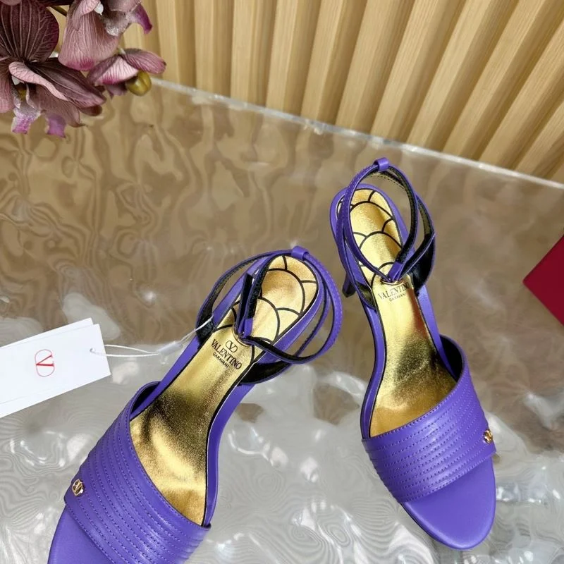 Valentino Sandals Chic 36383