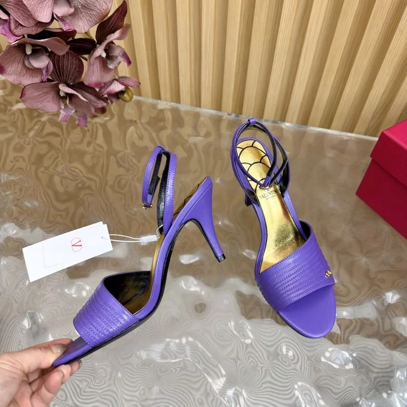 Valentino Sandals Chic 36383