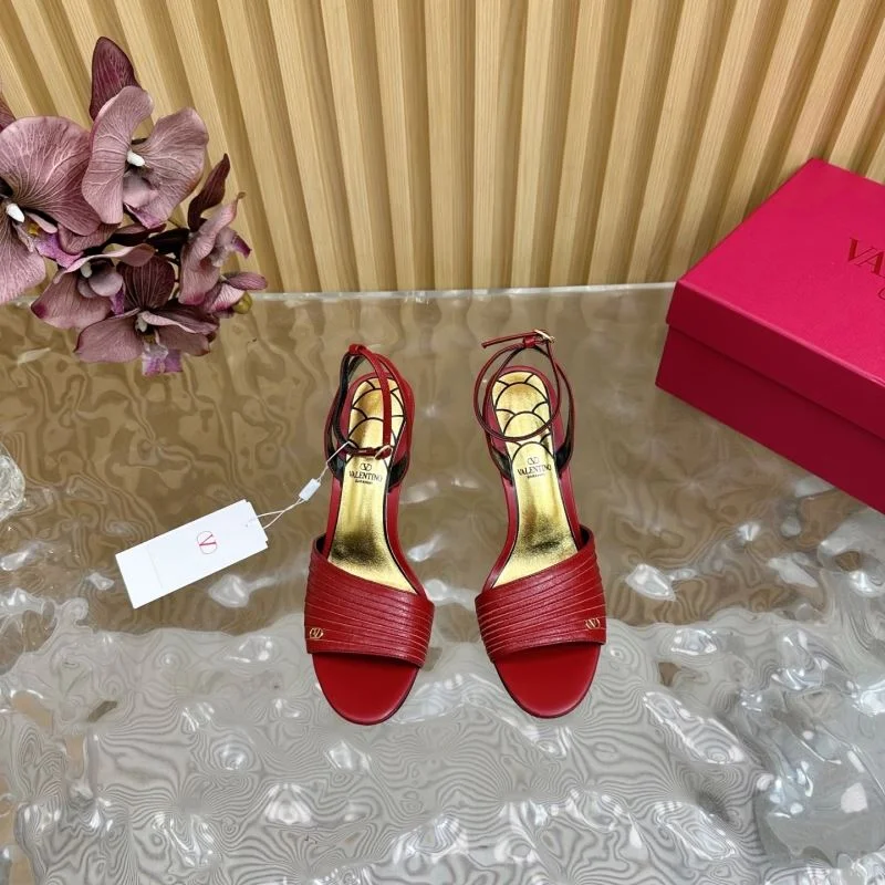Valentino Sandals Snug 36365