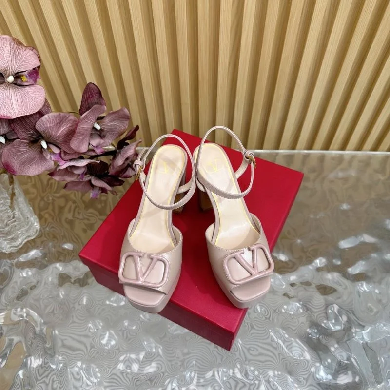 ComfortFit Valentino Sandals 36354