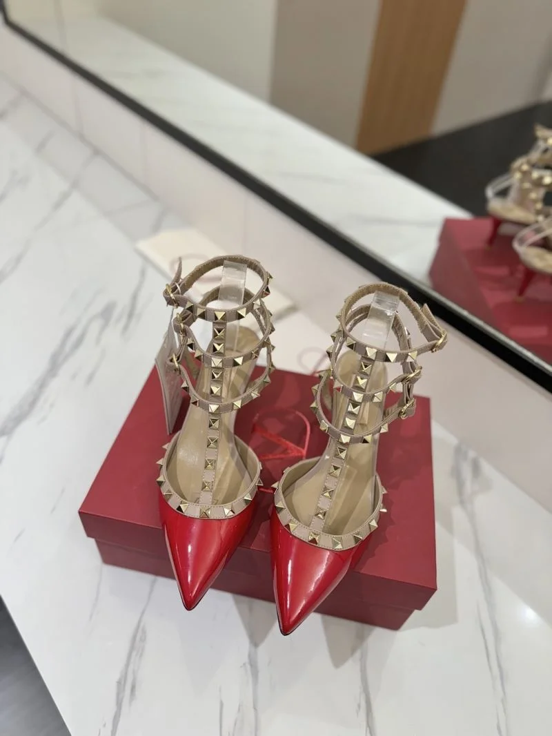 Valentino Sandals Modern 36345