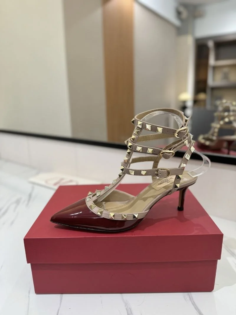 FlexibleFit Valentino Sandals 36344