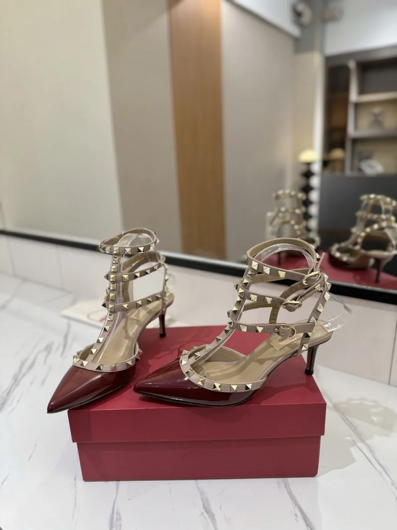 FlexibleFit Valentino Sandals 36344