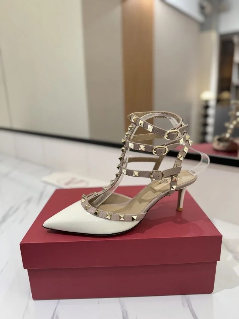 QuickDry Valentino Sandals 36342