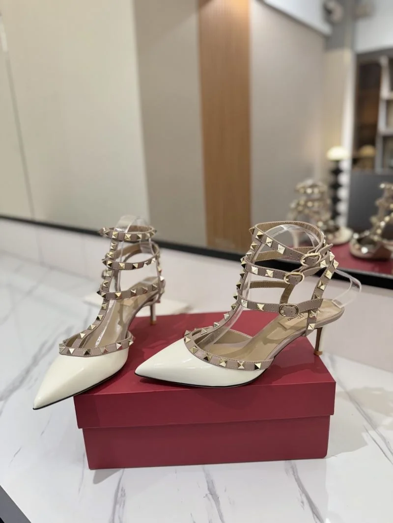 QuickDry Valentino Sandals 36342