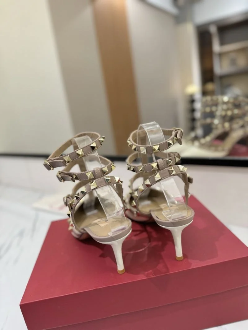 QuickDry Valentino Sandals 36342