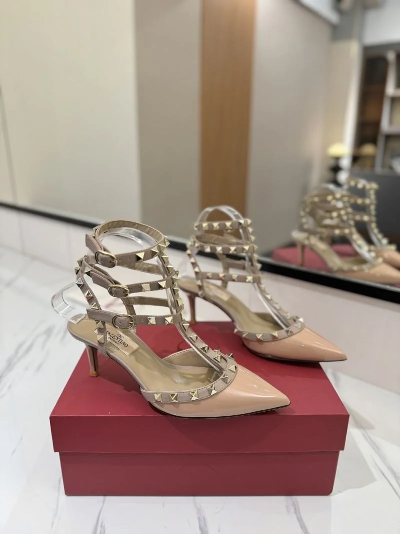 Valentino Sandals WaterResistant 36343