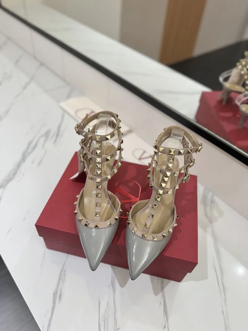 Sophisticated Valentino Sandals 36341