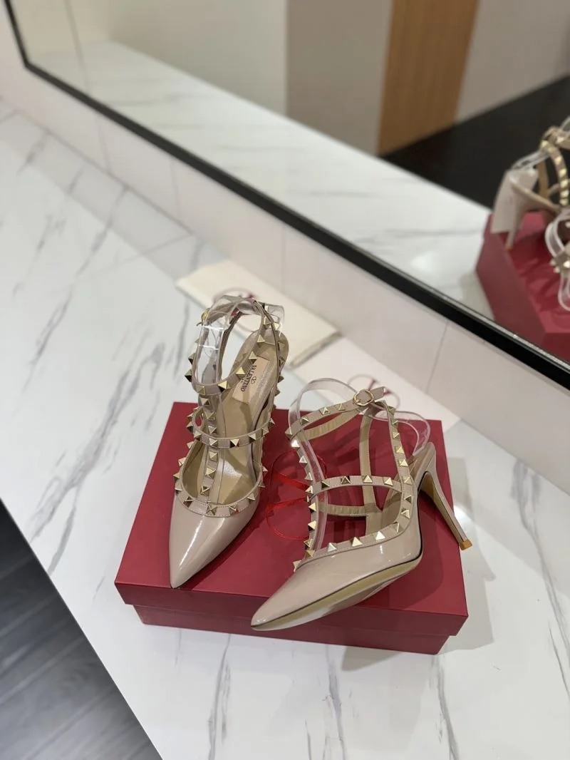 Valentino Sandals Vibrant 36333