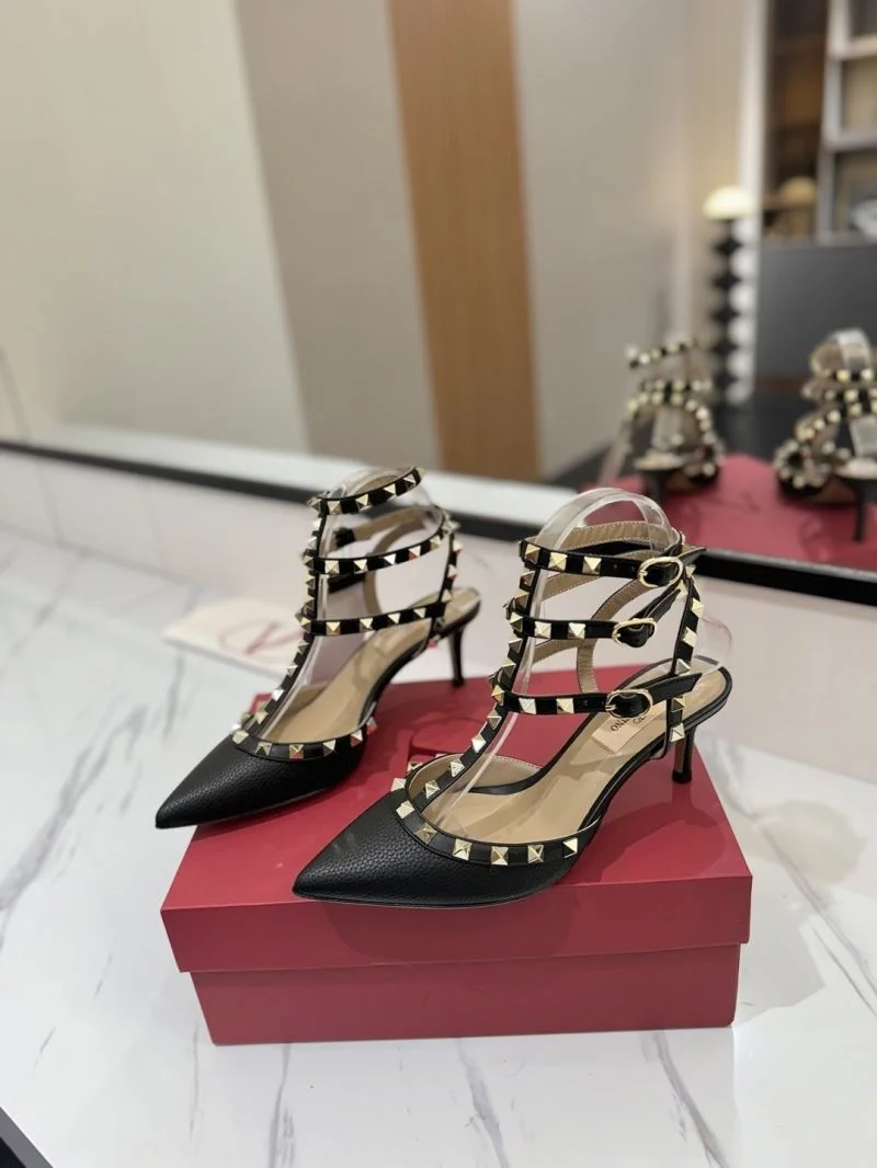 Valentino Sandals NewStyle 36330