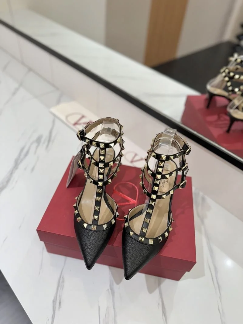 Valentino Sandals NewStyle 36330