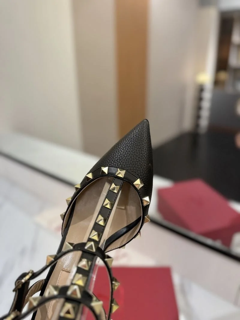 Valentino Sandals NewStyle 36330