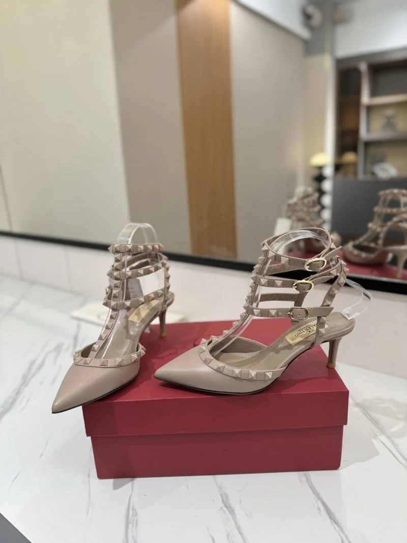 Valentino Sandals Packable 36326