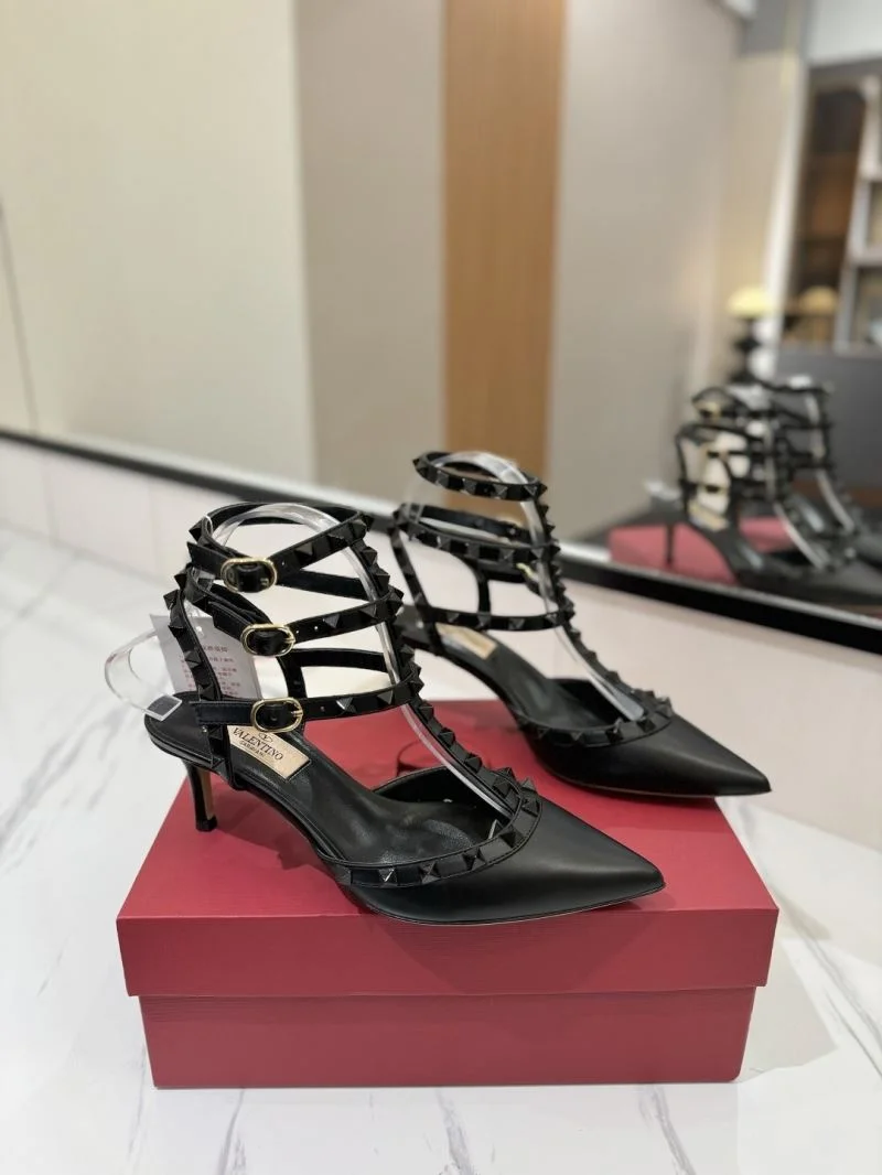 Valentino Sandals Tailored 36320