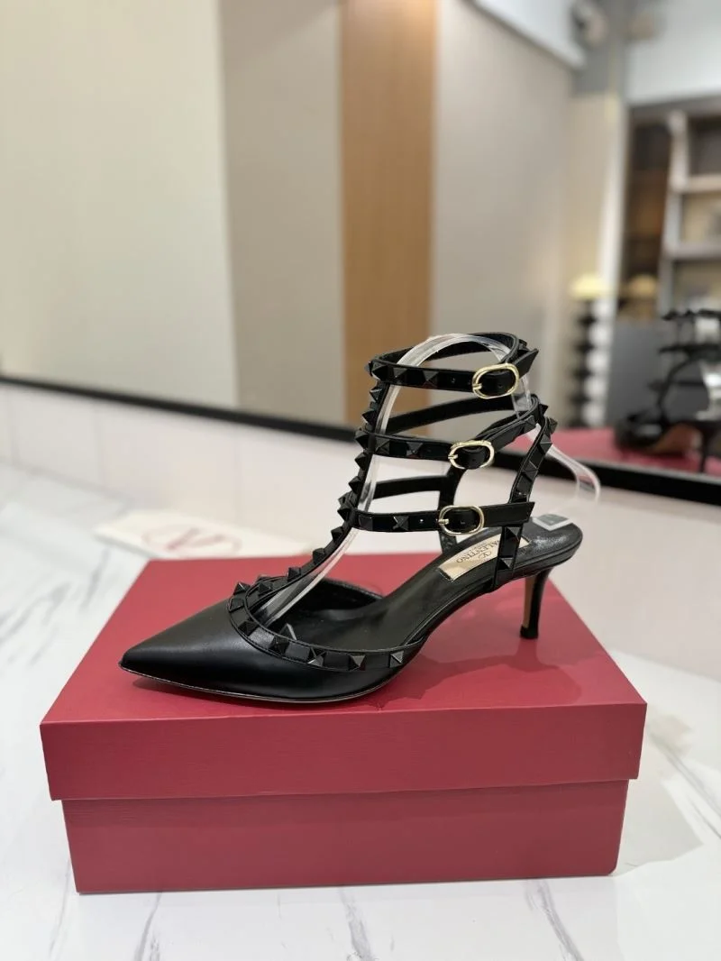 Valentino Sandals Tailored 36320