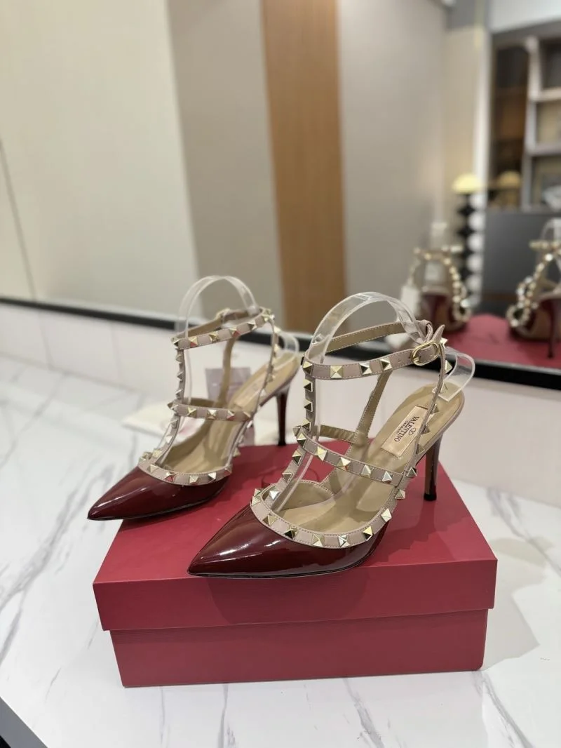 WaterResistant Valentino Sandals 36323