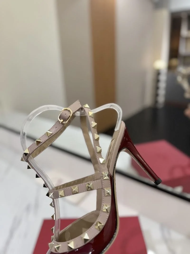 WaterResistant Valentino Sandals 36323