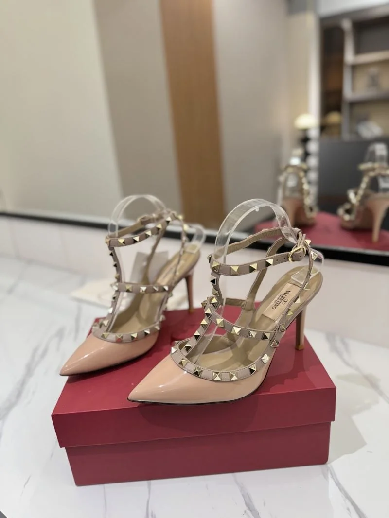 Valentino Sandals RelaxedFit 36328