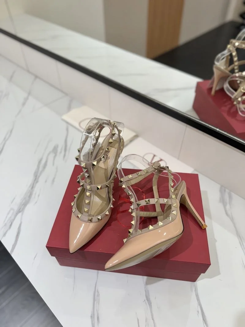 Valentino Sandals RelaxedFit 36328