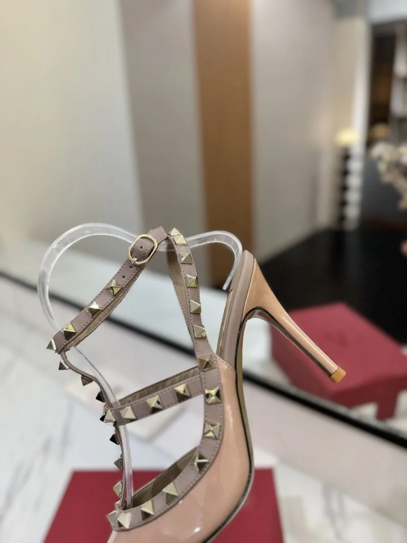 Valentino Sandals RelaxedFit 36328