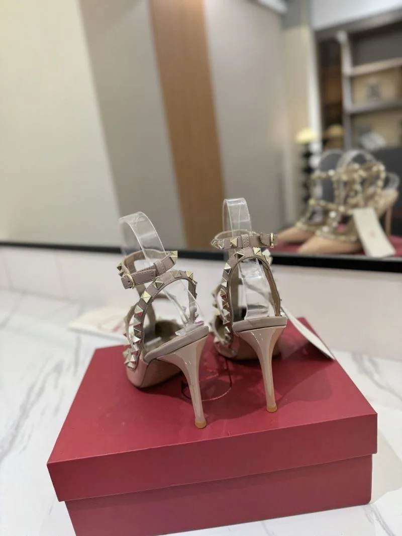 Valentino Sandals RelaxedFit 36328