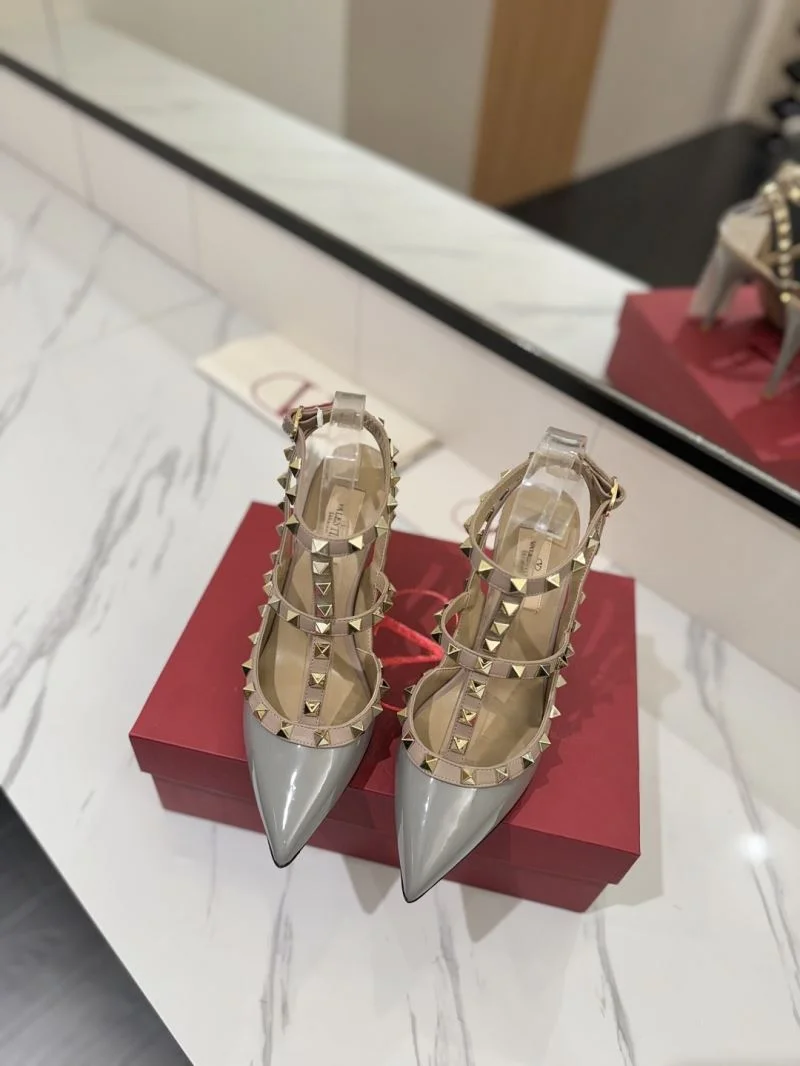 Valentino Sandals Minimalist 36324