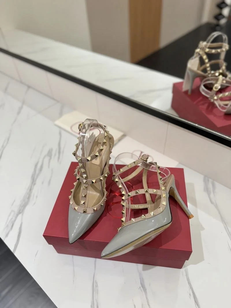Valentino Sandals Minimalist 36324