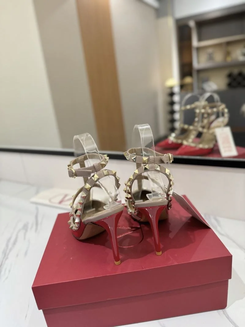 Valentino Sandals FreshLook 36332