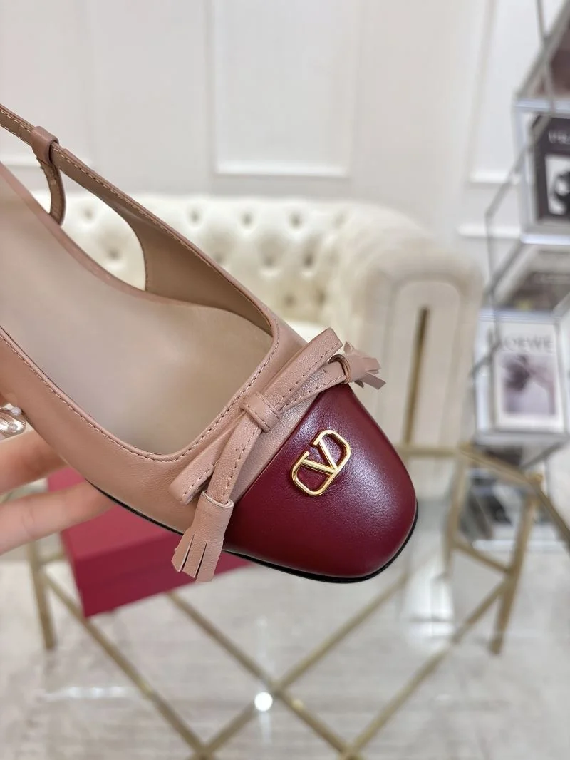 NewStyle Valentino Sandals 36316