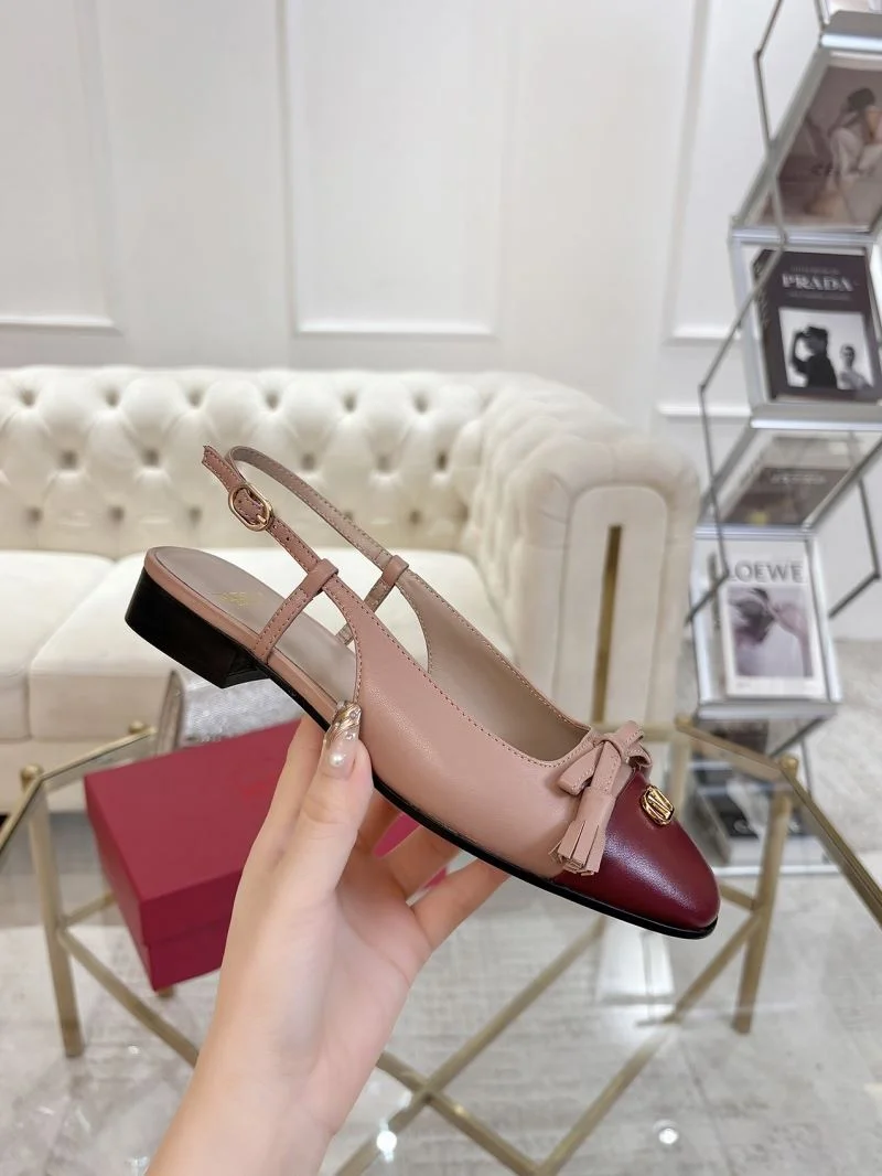 NewStyle Valentino Sandals 36316