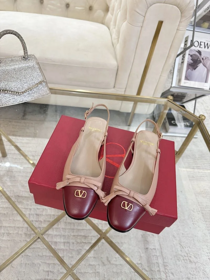 NewStyle Valentino Sandals 36316