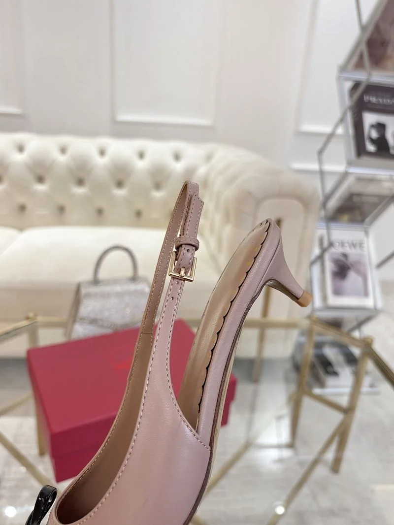 MultiPurpose Valentino Sandals 36307