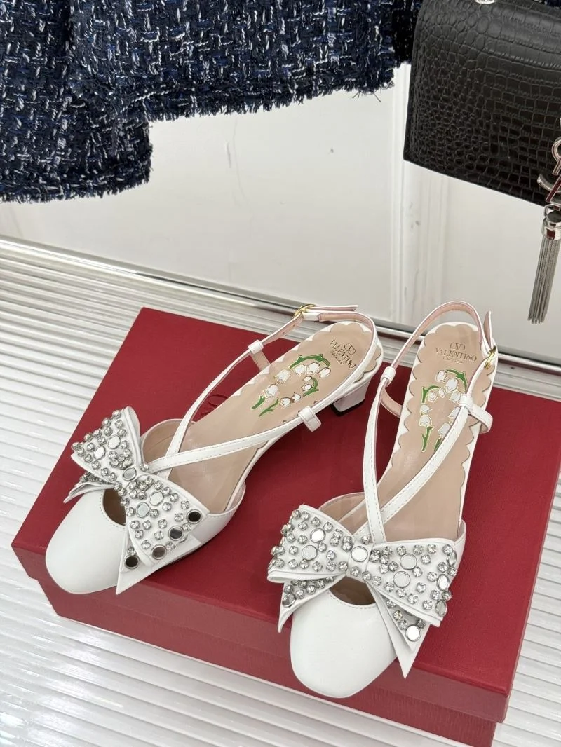 Valentino Sandals Timeless 36310