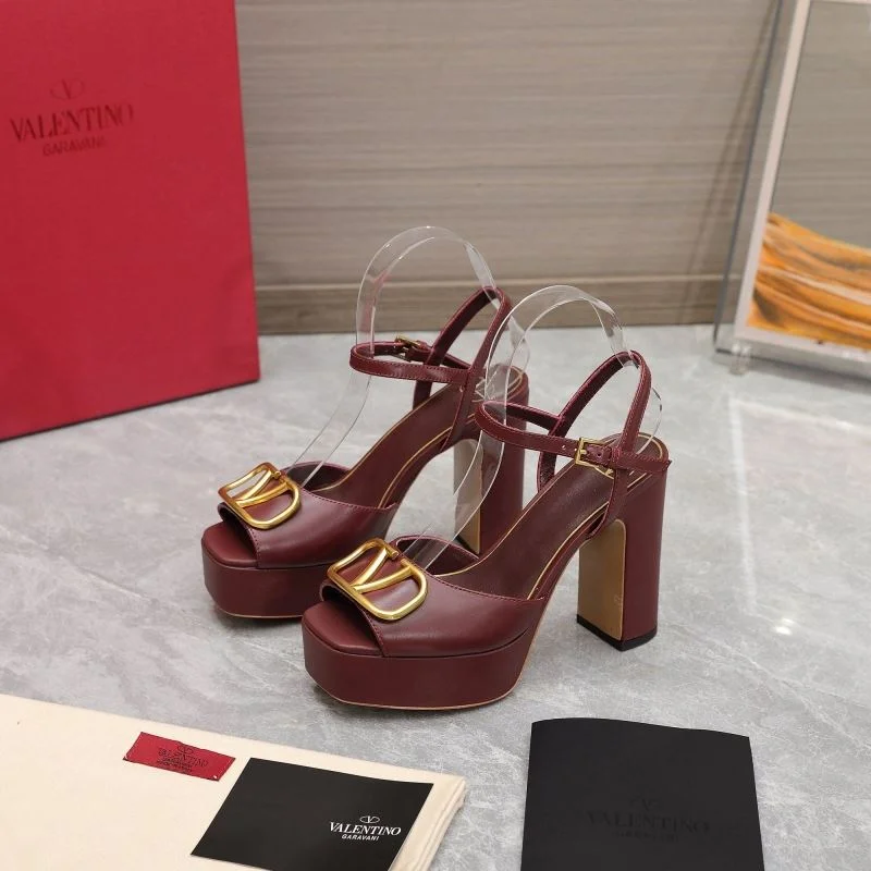 ModernLook Valentino Sandals 37064