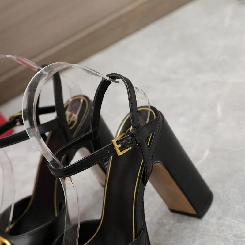GoodFit Valentino Sandals 37063
