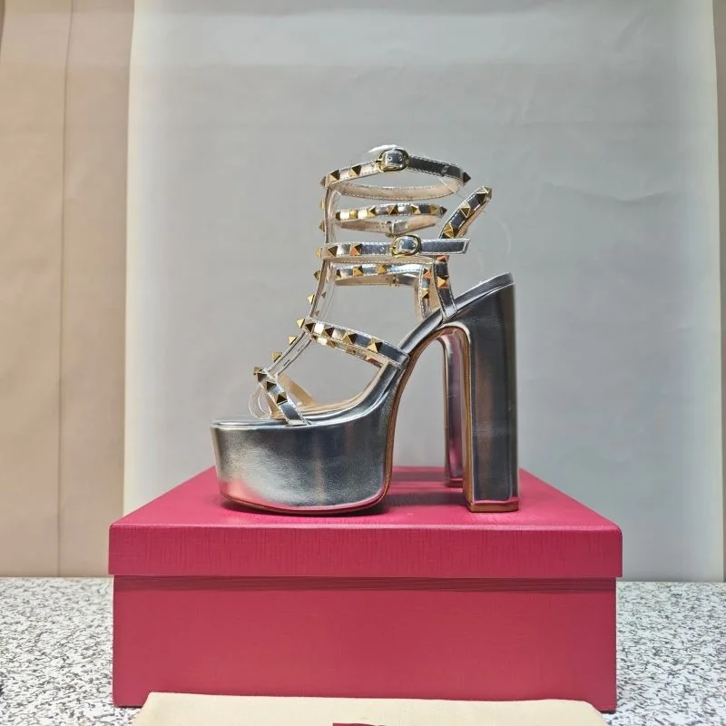 Valentino Sandals Sophisticated 37061