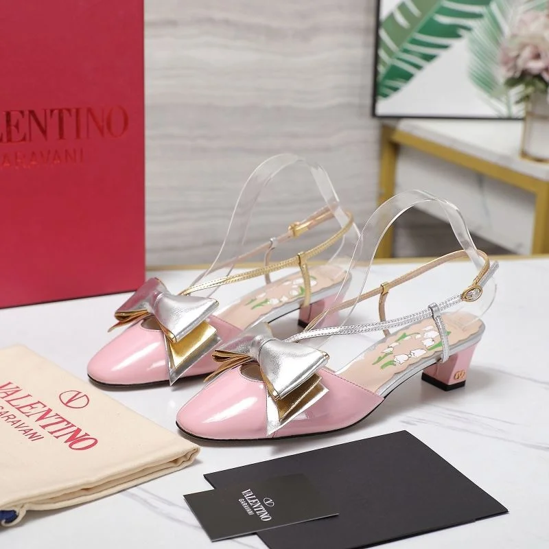 Timeless Valentino Sandals 37060