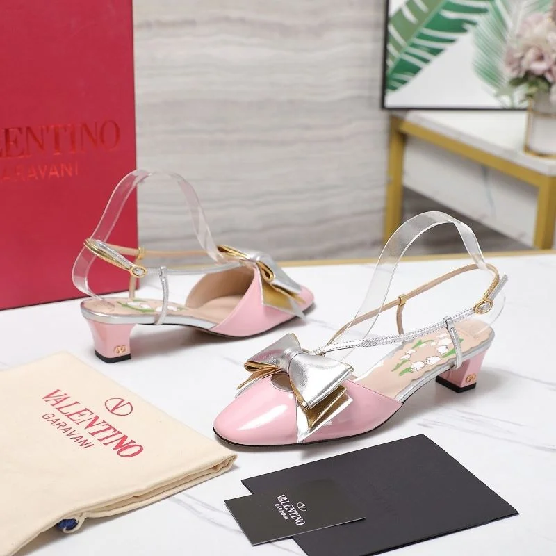 Timeless Valentino Sandals 37060