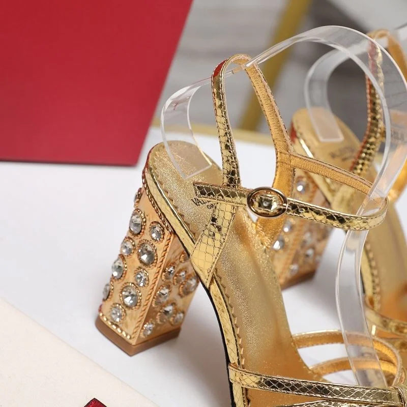 Soft Valentino Sandals 37034