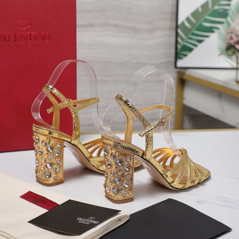Soft Valentino Sandals 37034