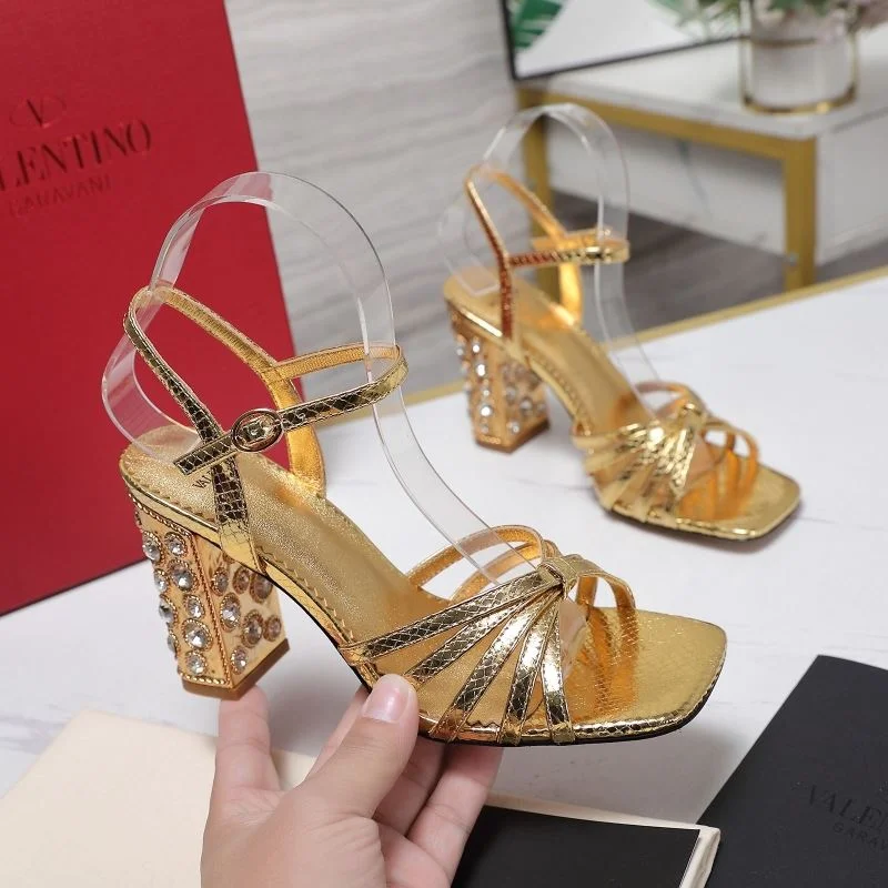 Soft Valentino Sandals 37034