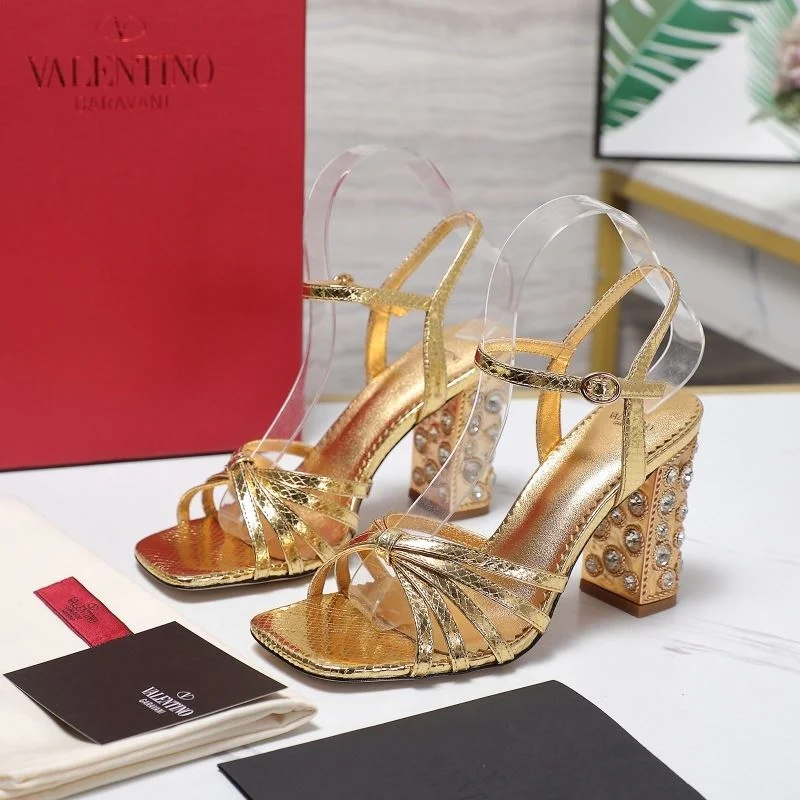 Soft Valentino Sandals 37034