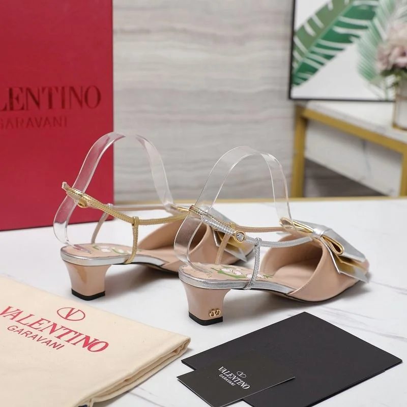 Valentino Sandals WellDesigned 37047
